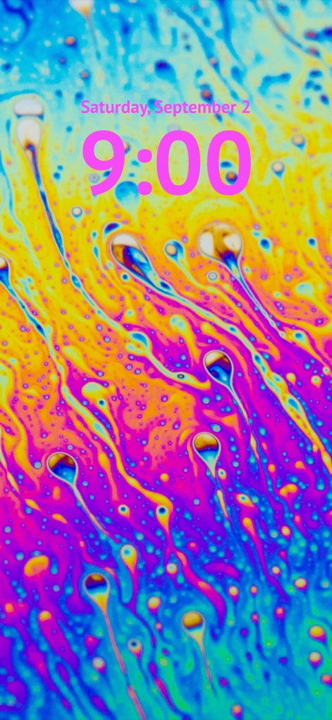 Wallpapers HD for iPhone! - このアプリでは、鮮やかな流体模様と虹色に輝く泡のディテールが特徴の、芸術的な抽象壁紙をロック画面に設定できます。