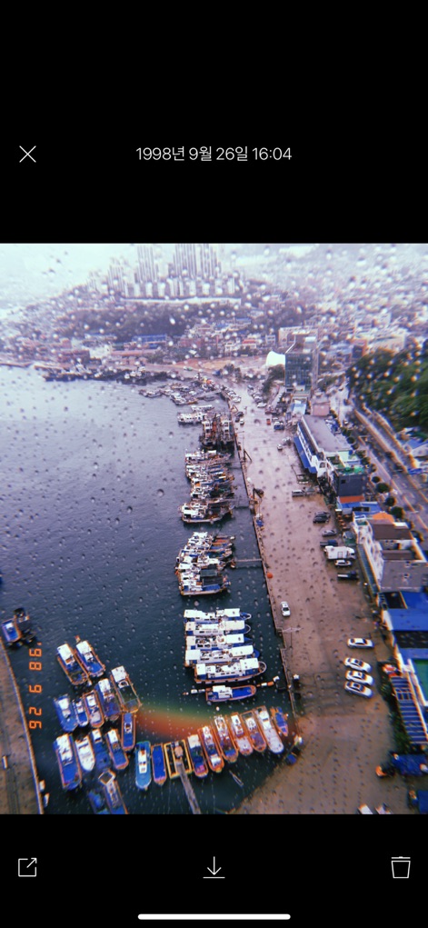 Huji Cam - Gritty Film Aesthetics