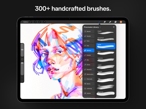 Procreate - La pantalla exhibe un retrato artístico con diversas texturas, mientras que la biblioteca de pinceles en el lateral revela una vasta colección organizada por categorías como "Markers" y "Pencils".