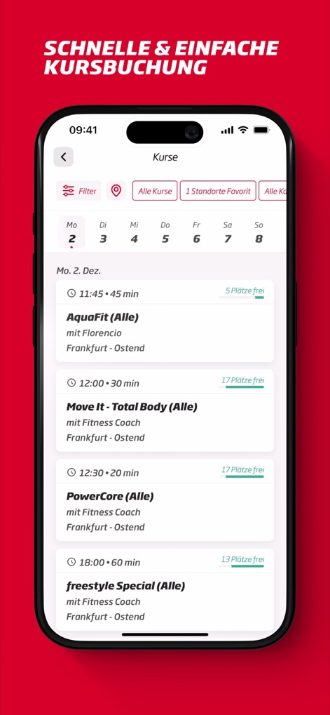 Fitness First Germany - Questa schermata mostra un sistema di prenotazione corsi intuitivo, con opzioni di "Filter" per affinare la ricerca e un elenco dettagliato dei corsi disponibili che include l'orario e il numero di "Plätze frei" (posti liberi) per ogni sessione.
