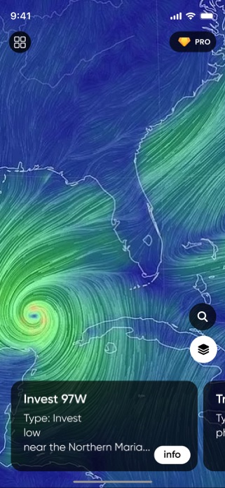 Hurricane Tracker: Storm Alert Screenshot 2 of 7