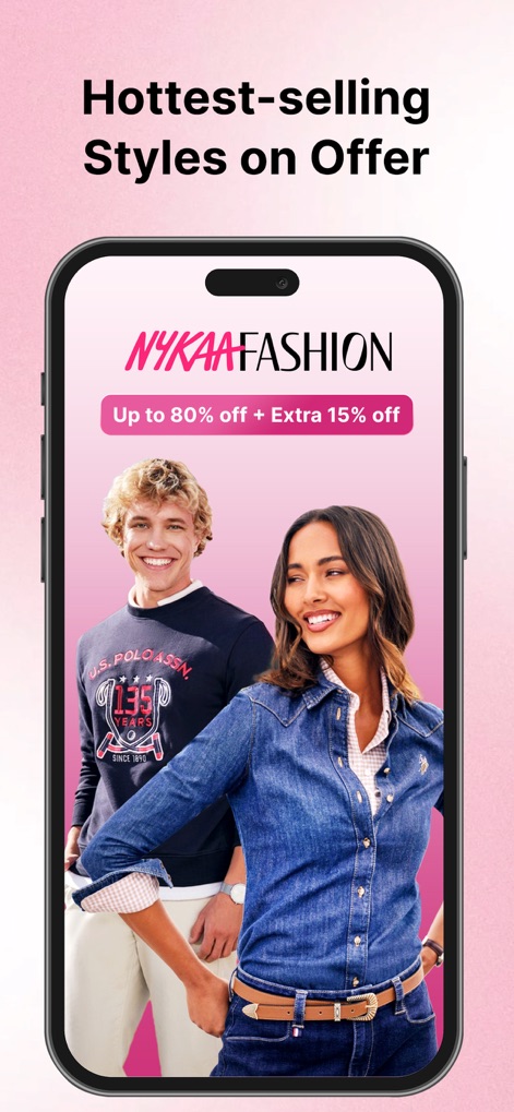 Nykaa Fashion - Shopping App - Die App präsentiert verlockende Rabatte von bis zu 80% auf aktuelle Styles und zeigt dabei ansprechende Models, die die Vielfalt der Kollektion repräsentieren.