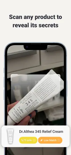 Captura de pantalla de CareSkin: Escáner IA en iPhone 4