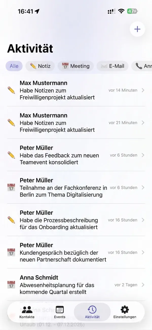 #4. FlowContacts (iOS) Podle: Creative Skyline