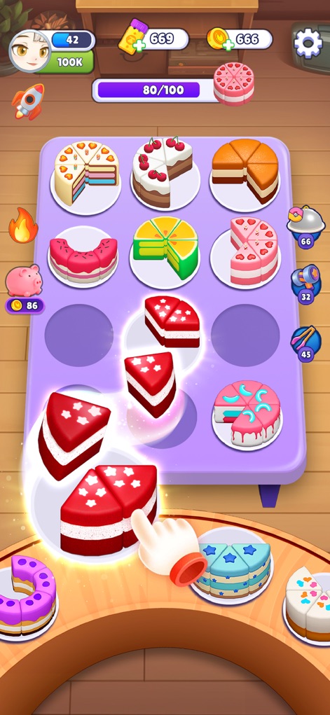 Cake Sort - Color Puzzle Game - Descubra la mecánica intuitiva donde los usuarios clasifican los segmentos de pastel rojo con estrellas blancas, mientras la interfaz de usuario con monedas y gemas ofrece objetivos claros para una progresión gratificante.
