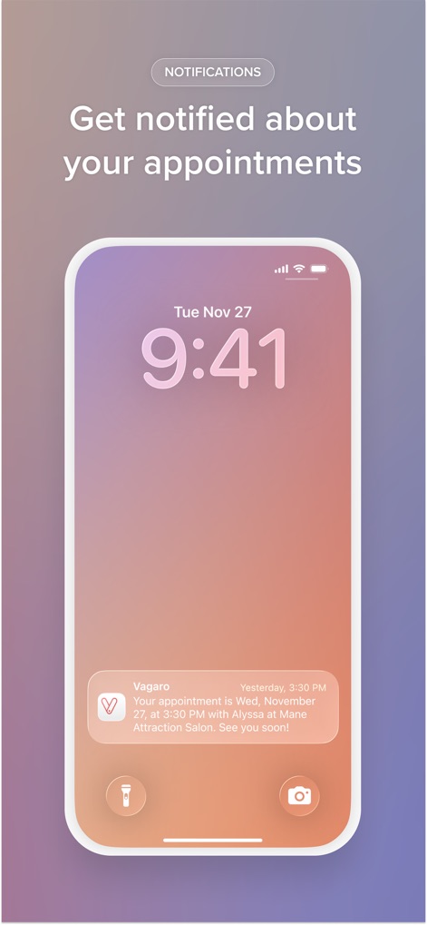 Vagaro - The app delivers clear lock screen notifications, detailing appointment specifics like the scheduled time and business name, ensuring users stay informed.
