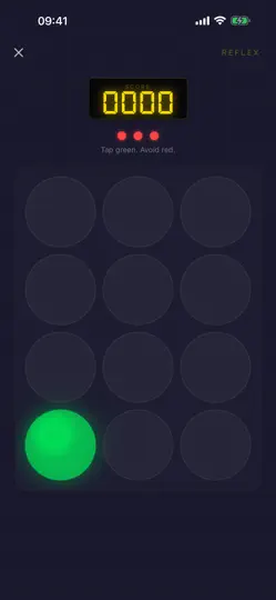 Tap Grid: Arcade Reaction Game iPhone Ekran Görüntüsü 4