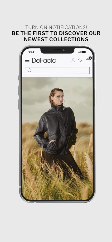 DeFacto - Clothing & Shopping - Questo strumento incoraggia gli utenti ad attivare le notifiche, come evidenziato dal testo 'TURN ON NOTIFICATIONS!', e mostra una barra di ricerca e navigazione completa per un accesso rapido ai prodotti e al profilo utente.
