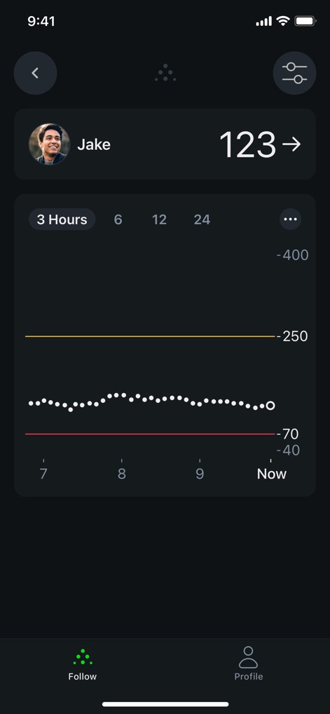 Dexcom Follow - The app offers a visually comfortable dark mode, presenting glucose trend data and customizable time range options for easier viewing in low-light environments.