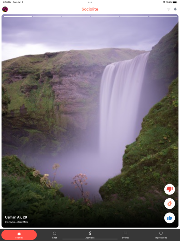 Socialite iPad screenshot 1 - Social Networking app