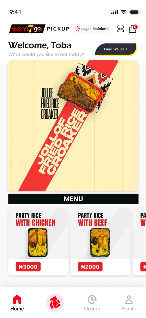 Item7go - La pantalla principal saluda a los usuarios por su nombre y muestra una interfaz limpia con secciones de menú bien organizadas para elegir entre diversas opciones como 'Party Rice with Chicken' y 'Party Rice with Beef'.