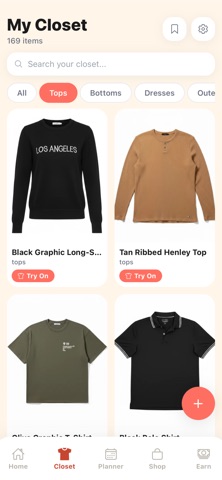 Outfitted: Wear. Shop. Earn. screenshot
