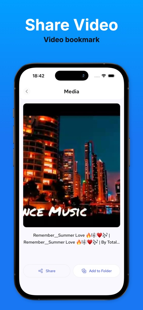 FSaver - Video, Story, Reels - Esta pantalla muestra la capacidad de la aplicación para reproducir un video bookmarkeado y ofrece opciones intuitivas para compartir el contenido o añadirlo a una carpeta personalizada.
