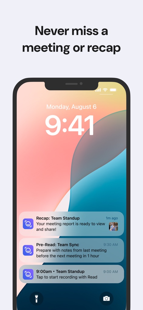 Read AI: Transcripts and Notes - As notificações do iOS informam os usuários sobre "Recap" de reuniões prontas e alertam para "Pre-Read" antes de eventos futuros, garantindo que nunca percam informações importantes.