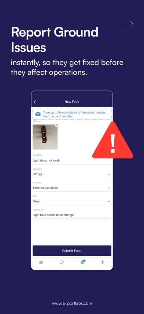 Airport Community - 地上での問題や不具合を即座に報告し、業務への影響を未然に防ぎます。ユーザーは、「写真添付機能」を示すアイコンと「故障タイトル」の入力フィールドを利用して、迅速かつ正確に状況を共有できます。