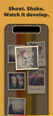 Retro Cam: Instant Camera Screenshot 2 of 3