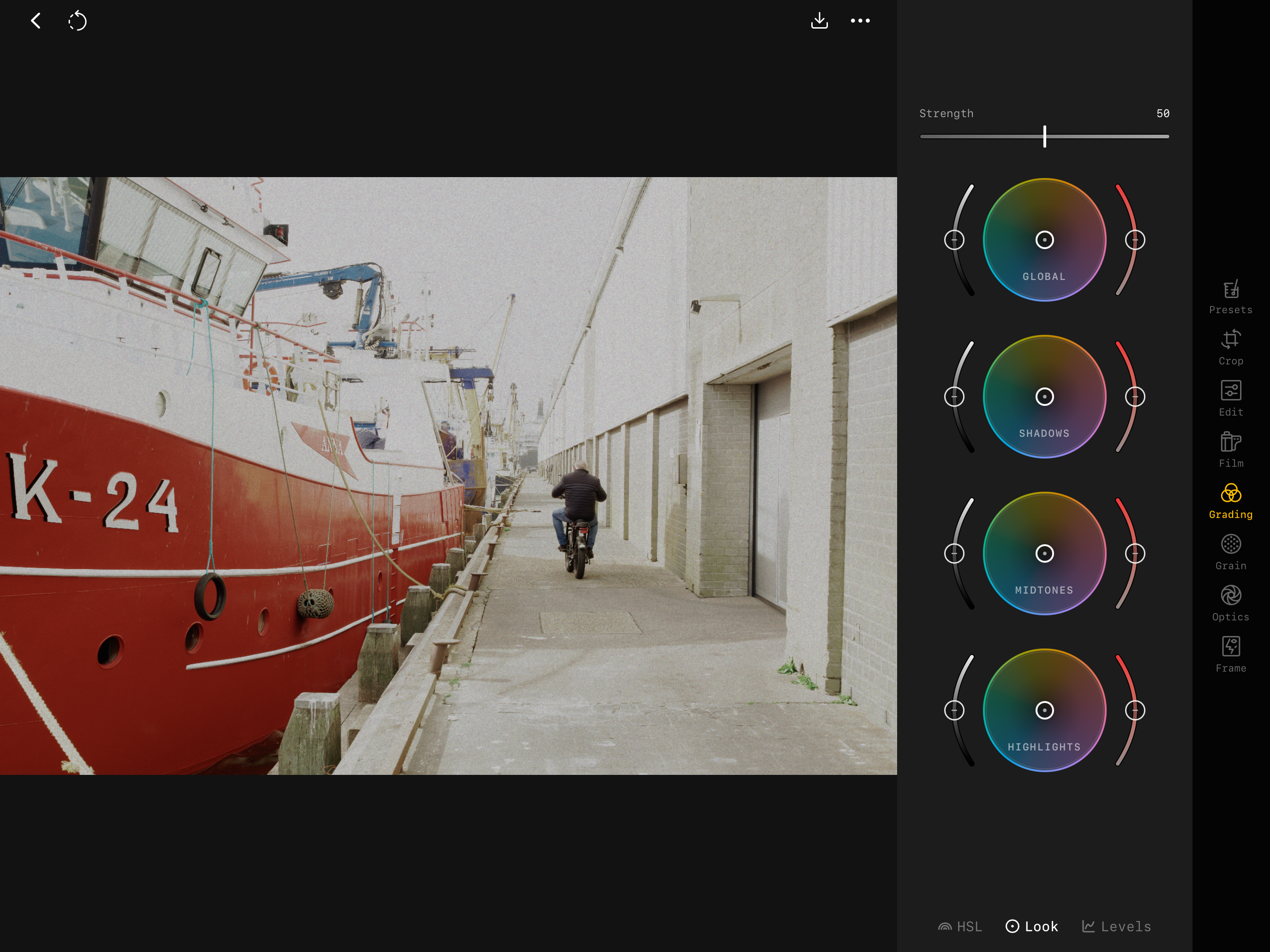 Film(ish) screenshot 14