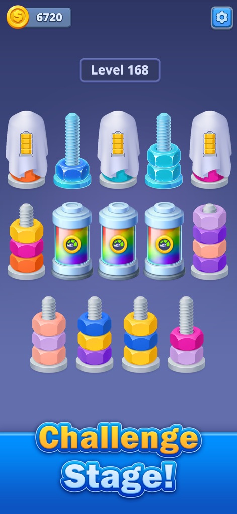 Nuts Factory: Sort Puzzle - Les niveaux supérieurs introduisent des obstacles visuels tels que des vis couvertes et des bocaux spéciaux, augmentant la complexité du "Challenge Stage!".