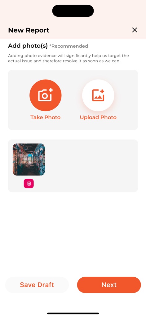 Antenno - Users can easily add visual evidence to their reports, utilizing either the 'Take Photo' or 'Upload Photo' options.
