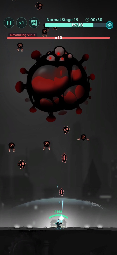 Galaxy Defense: Fortress TD - Nutzer können den Kampf gegen einen riesigen, virusähnlichen Bossgegner beobachten, der von kleineren Feinden begleitet wird.