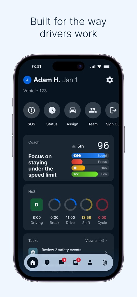 Samsara Driver - Este panel centralizado muestra las puntuaciones de seguridad de los conductores y las tareas pendientes, incluyendo una barra de progreso para 'HoS' y un listado de 'Tasks'.