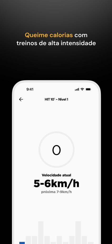 Smart Fit App - Esta pantalla facilita el seguimiento de entrenamientos de alta intensidad, mostrando la 'Velocidade atual' del usuario y sugiriendo la 'próxima' para optimizar el rendimiento, complementado por un gráfico de actividad en la parte inferior.
