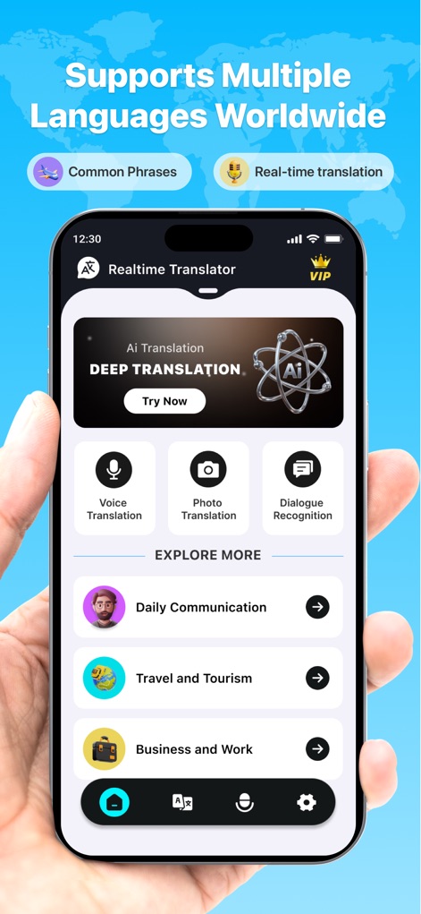 AI Real-time Translator - Esta tela inicial mostra os diversos modos de tradução, como Voz, Foto e Diálogo, e a organização das frases úteis por categorias como "Comunicação Diária" e "Viagem e Turismo".