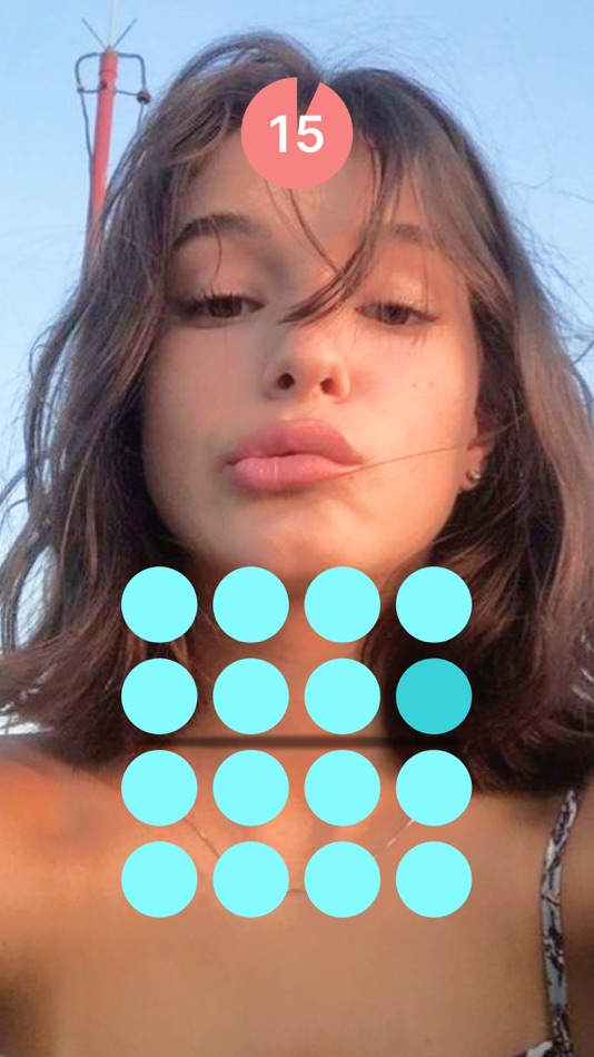 #1. Funny Filter Challenge (iOS) 由: Pham Quynh Nga