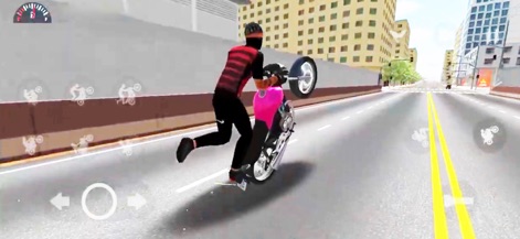 Openworld Moto Bike Stunt Game - La aplicación sumerge a los jugadores en un entorno urbano vibrante, donde se aprecia al piloto realizando un caballito con destreza entre rascacielos imponentes y luciendo un atuendo distintivo.