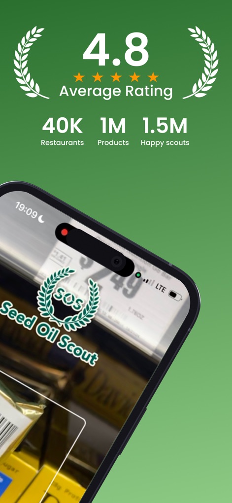 Seed Oil Scout: Healthy Dining - This screenshot showcases the app's robust community metrics, proudly displaying a '4.8 Average Rating' and the impressive '1.5M Happy scouts' who rely on its data.