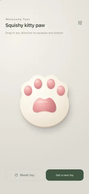Tiny Toy Box: Squish & Spin screenshot 1