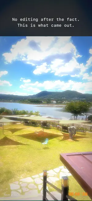 CCD — Y2K Digicam Camera screenshot 2
