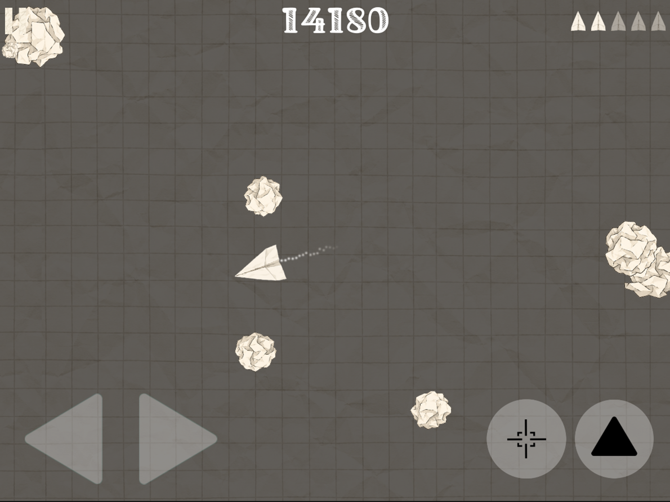 Paper Plane vs Trash Balls screenshot 15