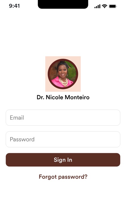 Dr Nicole Monteiro