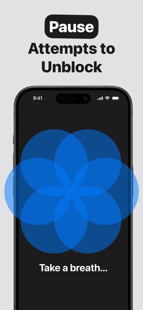 Refocus: Block Apps & Websites - Esta tela ilustra um recurso de "pausa" visualmente representado por um padrão azul calmante, incentivando os usuários a "Take a breath" e a refletir antes de tentar desbloquear aplicativos.