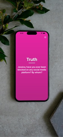 Spin the truth iPhone screenshot