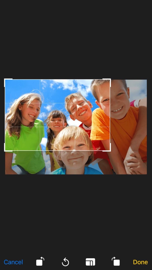 #4. Enfants Docu (iOS) Podle: Assemble A/S