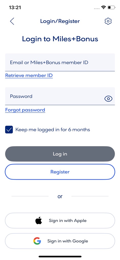 Aegean Airlines - Der Login-Bereich ermöglicht den einfachen Zugang zum Miles+Bonus Konto, unterstützt durch Anmeldefelder für E-Mail und Passwort sowie schnelle Optionen zur Anmeldung über Apple oder Google.