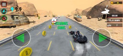 Formula Racing : Real Car Race - La variedad de modos de juego de la aplicación se manifiesta en este entorno desértico con vehículos abandonados y la presencia de monedas y bonificaciones para recoger.
