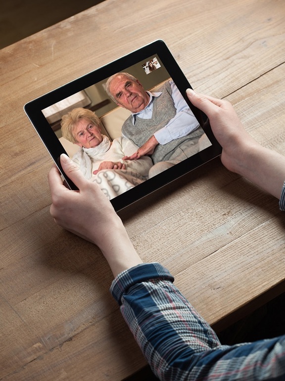 Screenshot #4 pour ONSCREEN Family - Senior Care