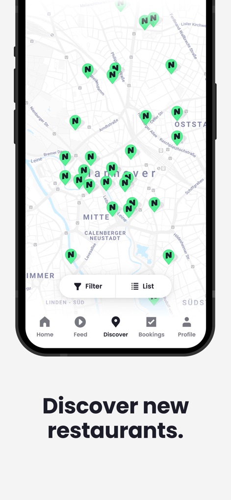 NeoTaste - 사용자는 지도에서 주변 레스토랑 위치를 손쉽게 파악할 수 있으며, 하단 내비게이션 바를 통해 다른 주요 기능으로 즉시 이동할 수 있습니다.