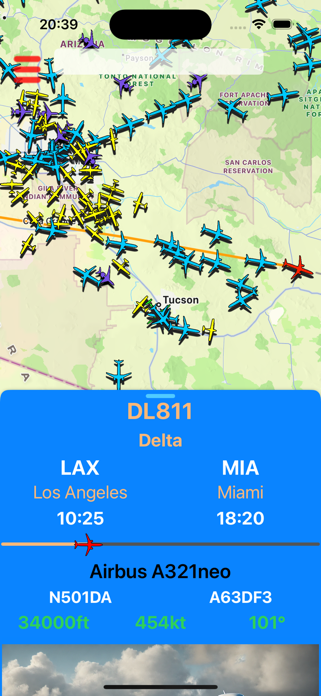 AirTraffic flight tracker Screenshot 2 of 8
