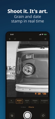 Filmono - Retro B&W Film Cam app screenshot