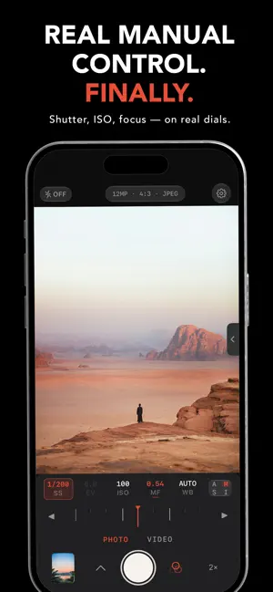 Lucid - Manual RAW Camera screenshot 1
