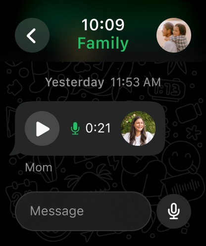 WhatsApp Messenger: official Apple Watch preview 4 (opens full image in a new tab)