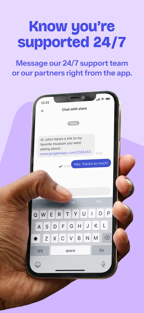 Bounce: Luggage Storage Nearby - 이 앱은 'Chat with store' 인터페이스를 통해 사용자가 파트너와 직접 소통하고, 'Hey, thanks so much!'와 같은 메시지로 편리한 지원을 받을 수 있음을 보여줍니다.