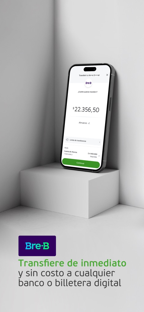 Banco Falabella Colombia - La aplicación facilita enviar dinero, mostrando el campo para ingresar el monto de la transferencia y el botón "Confirmar" para proceder con la operación.