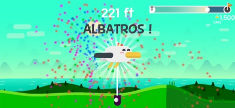 Golf Orbit: Perfect Swing - Assistez à l'exaltante célébration d'un 'Albatros!' avec un personnage de mouette espiègle et des feux d'artifice éclatants pour marquer votre succès.