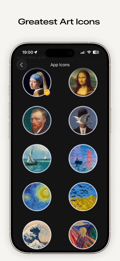 Clarity Wallpaper - Personalize the device's look with classic art-inspired app icons, featuring recognizable masterpieces such as the Mona Lisa and Van Gogh's "Starry Night."