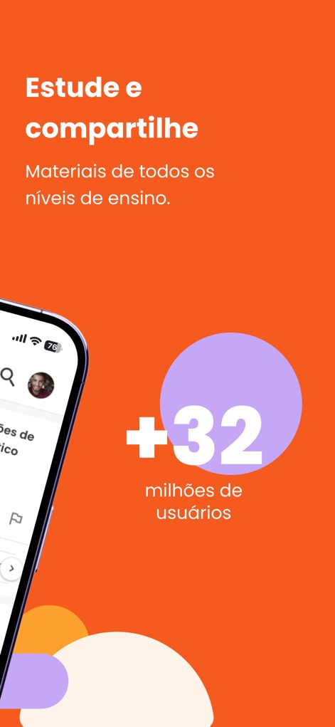 Passei Direto - App de Estudos - Esta imagem destaca a vasta "comunidade de +32 milhões de usuários" do aplicativo e sua interface social, que permite a "busca por conteúdos e interação" entre os estudantes.